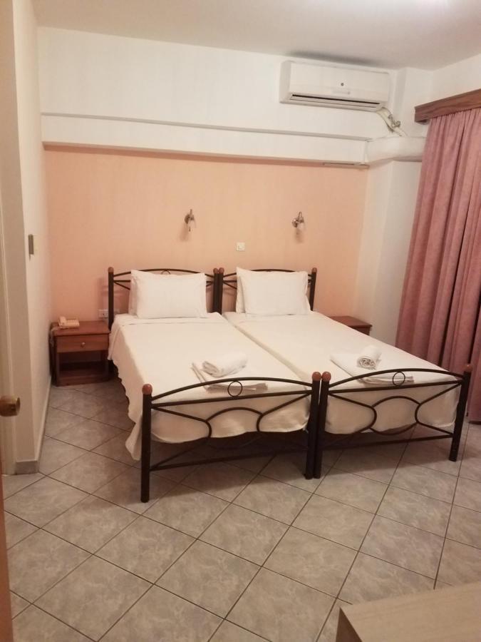 Chrisi Akti Hotel Nafpaktos Bagian luar foto