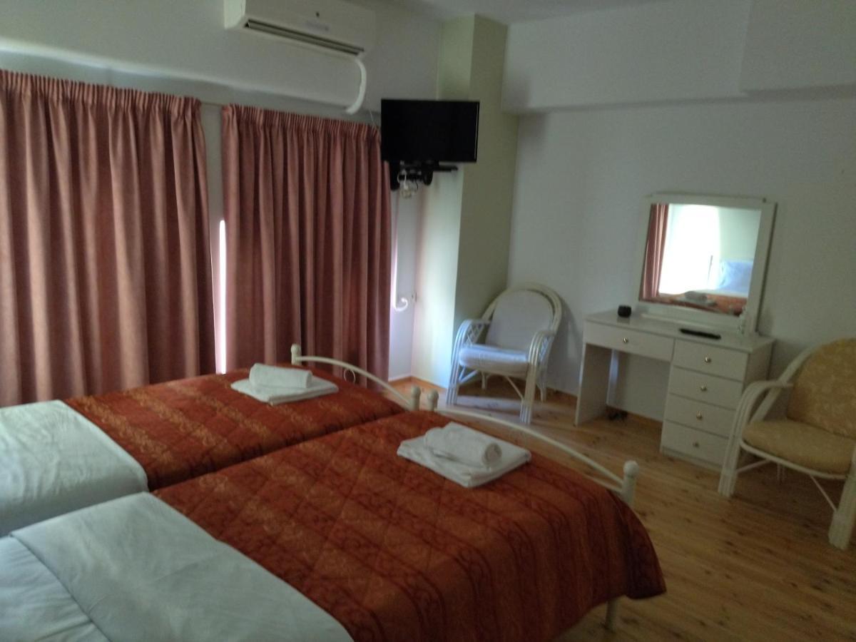 Chrisi Akti Hotel Nafpaktos Ruang foto