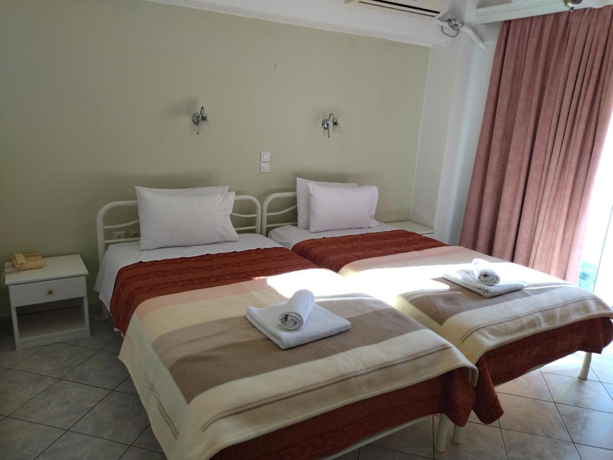 Chrisi Akti Hotel Nafpaktos Ruang foto