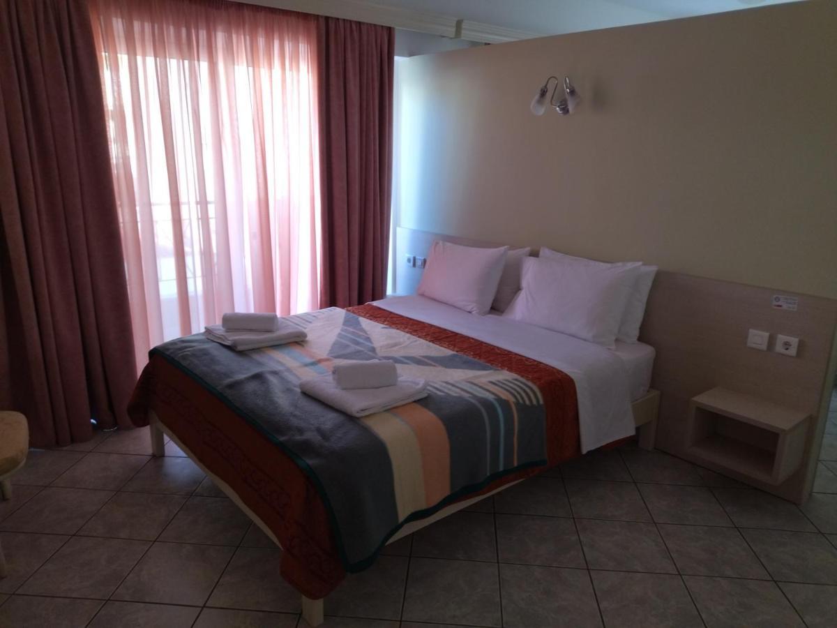 Chrisi Akti Hotel Nafpaktos Ruang foto