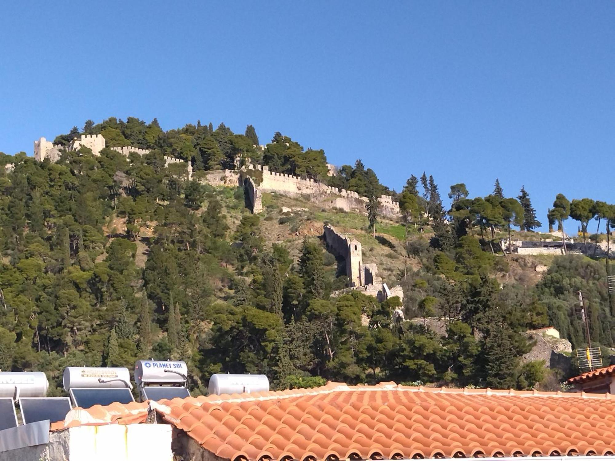 Chrisi Akti Hotel Nafpaktos Bagian luar foto