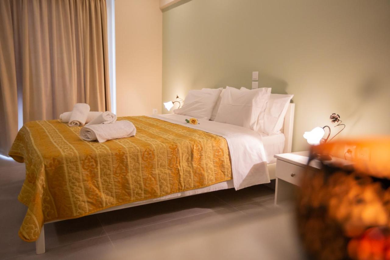 Chrisi Akti Hotel Nafpaktos Bagian luar foto