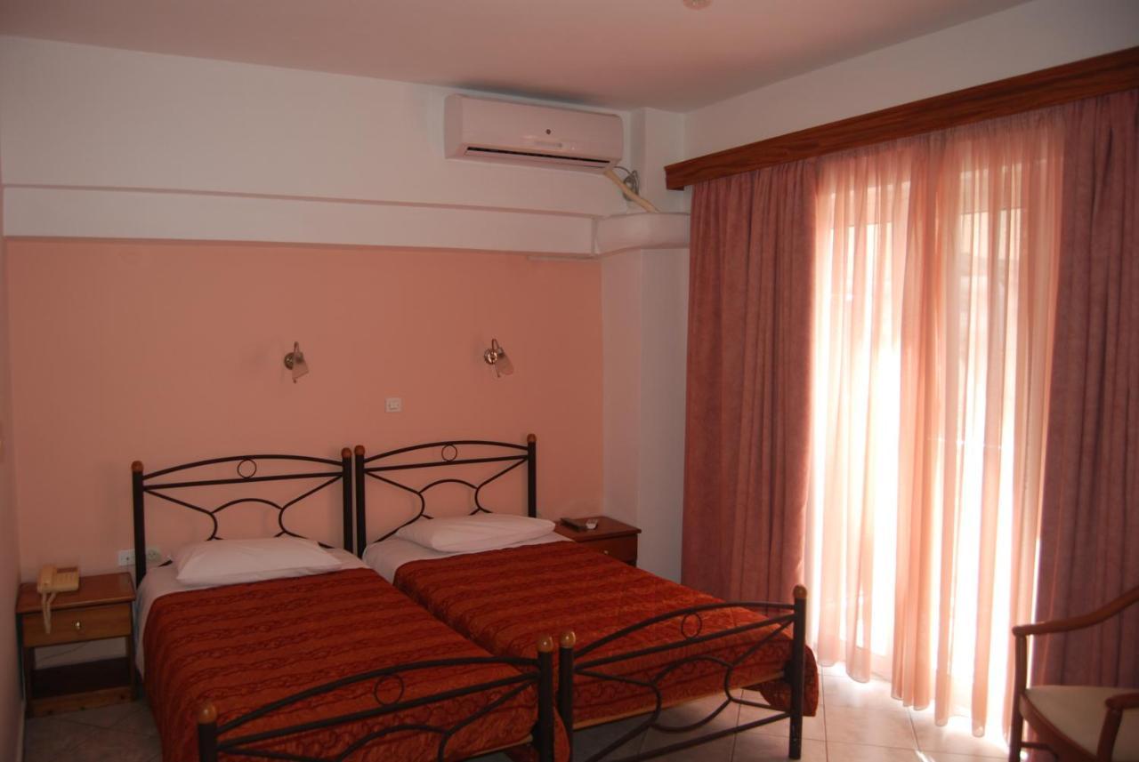 Chrisi Akti Hotel Nafpaktos Bagian luar foto